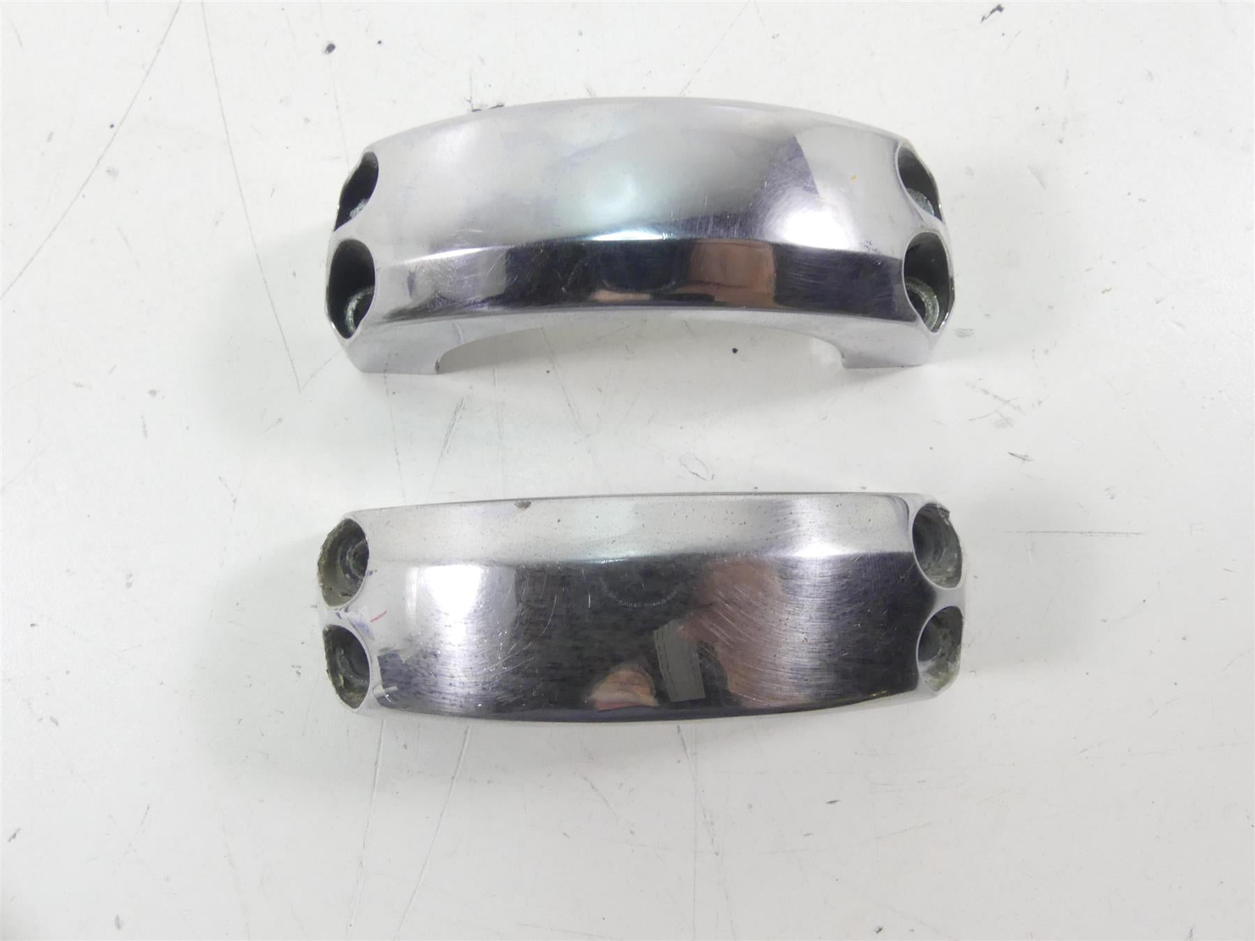 2002 Harley Softail FXSTDI Deuce Front Fork Chrome Support Bracket {{ shop.shopifyCountryName }} - Mototech271