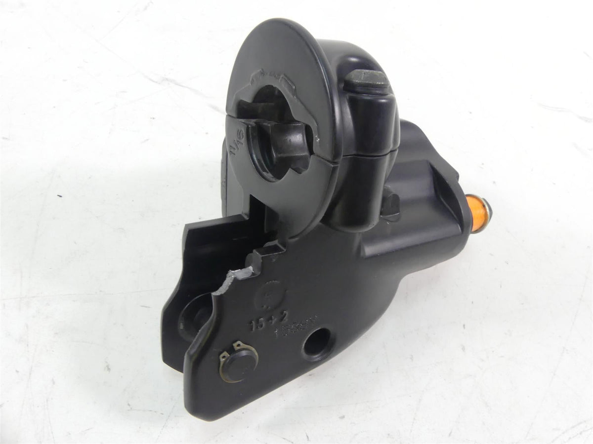 2013 Harley VRSCF Muscle V-Rod Clutch Master Cylinder 11/16" - Read 38744-09B {{ shop.shopifyCountryName }} - Mototech271