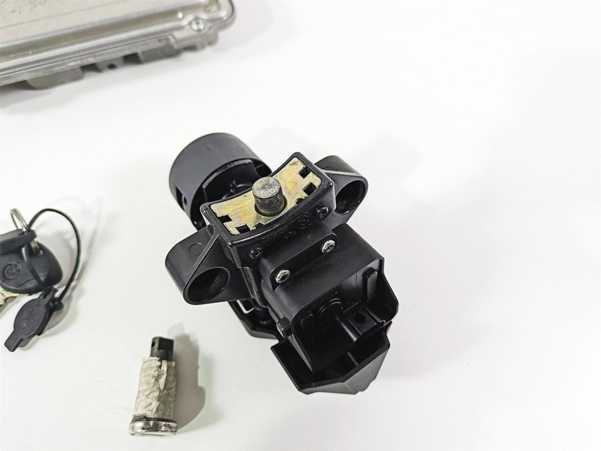 2006 BMW R1200GS K255 Adv Cdi Ignition Switch Key Locks Set 13618521661 7702076 {{ shop.shopifyCountryName }} - Mototech271
