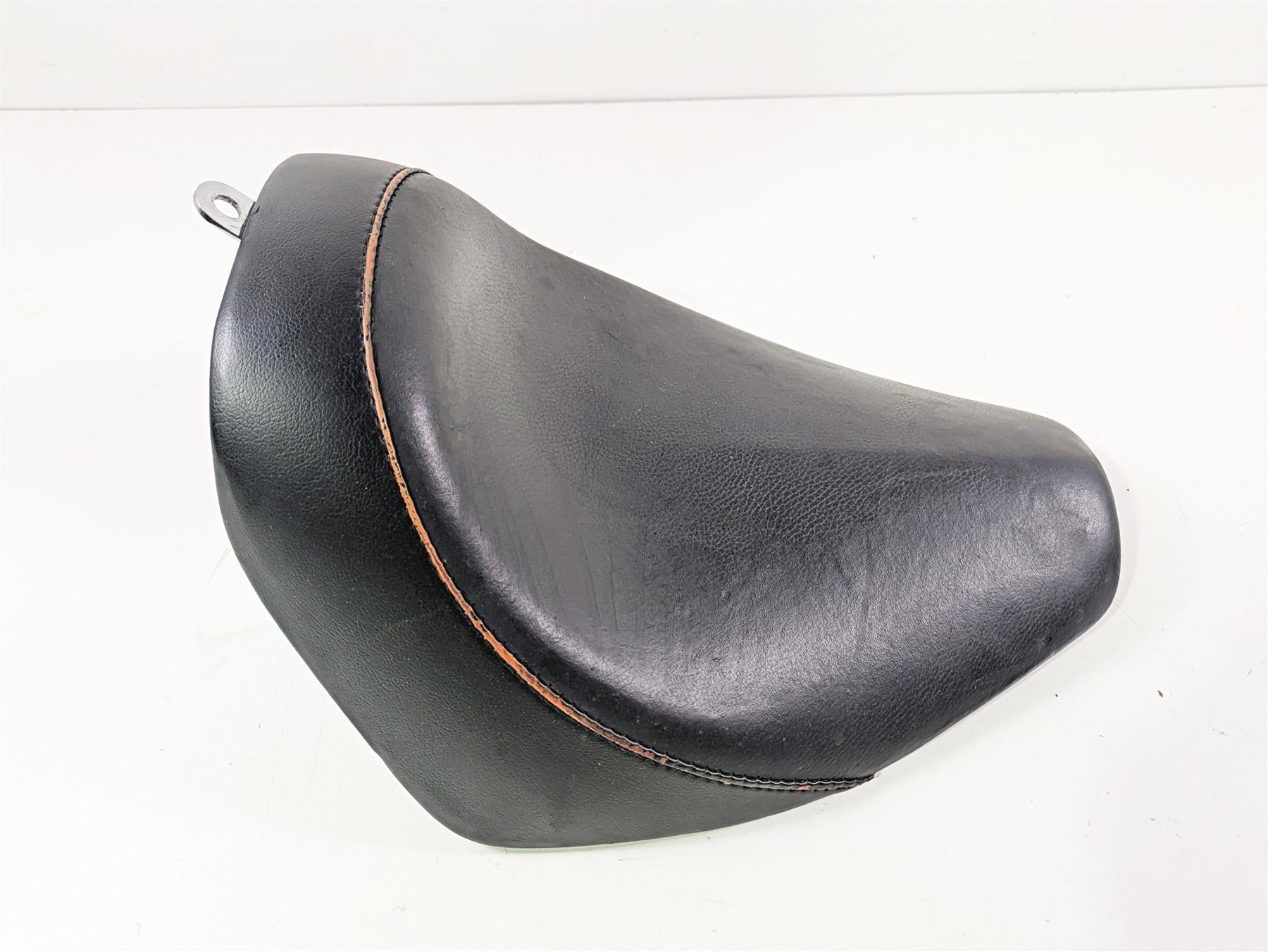 2014 Harley FLS Softail Slim Danny Gray Buttcrack Solo Driver Rider Seat 21-303 {{ shop.shopifyCountryName }} - Mototech271