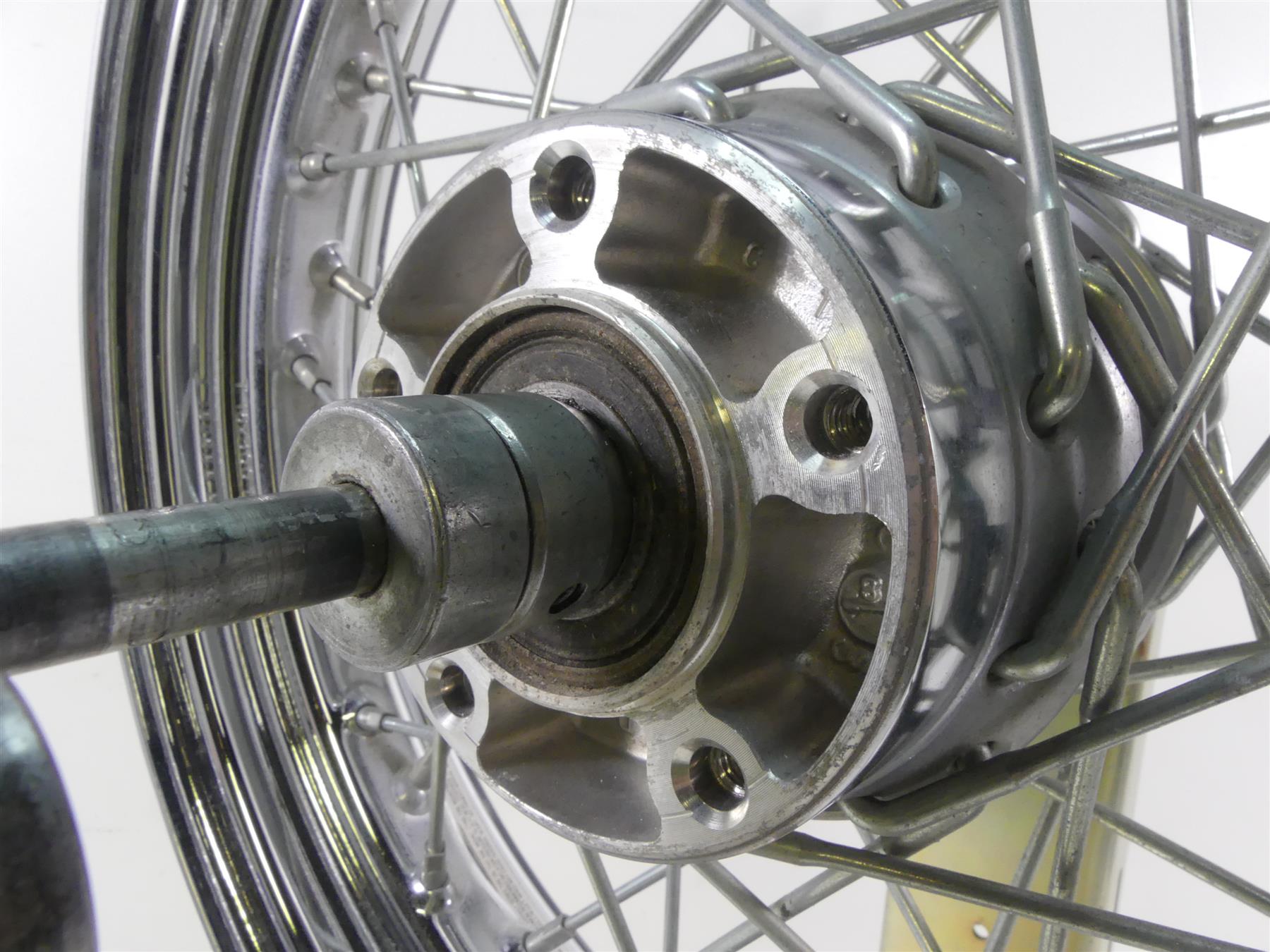 2001 Harley Touring FLHRCI Road King Straight Front Wheel Rim 16x3 43085-97 {{ shop.shopifyCountryName }} - Mototech271