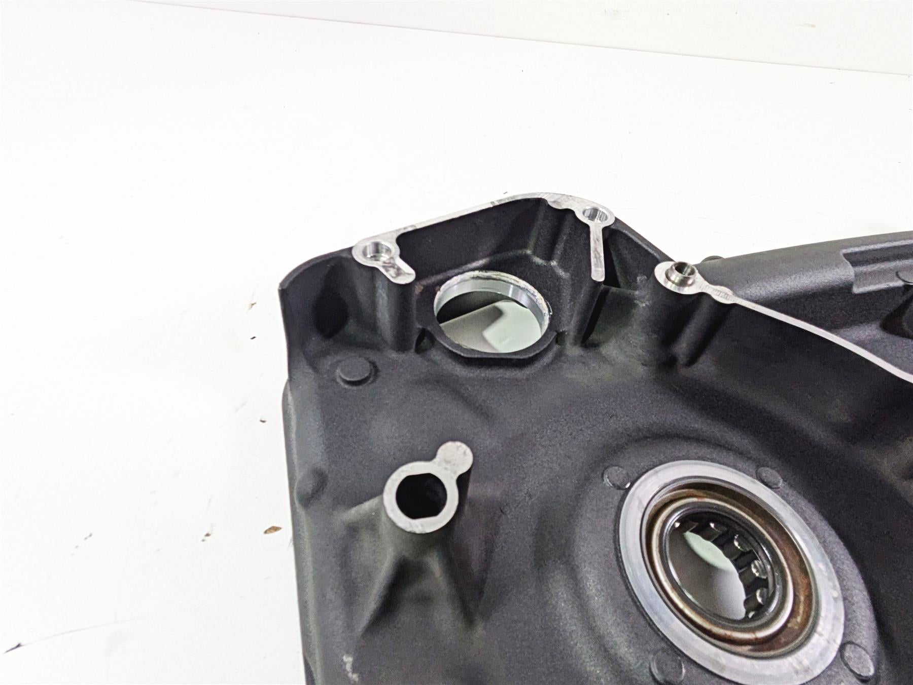 2016 Harley FXDL Dyna Low Rider Inner Primary Drive Clutch Cover 60681-06C {{ shop.shopifyCountryName }} - Mototech271