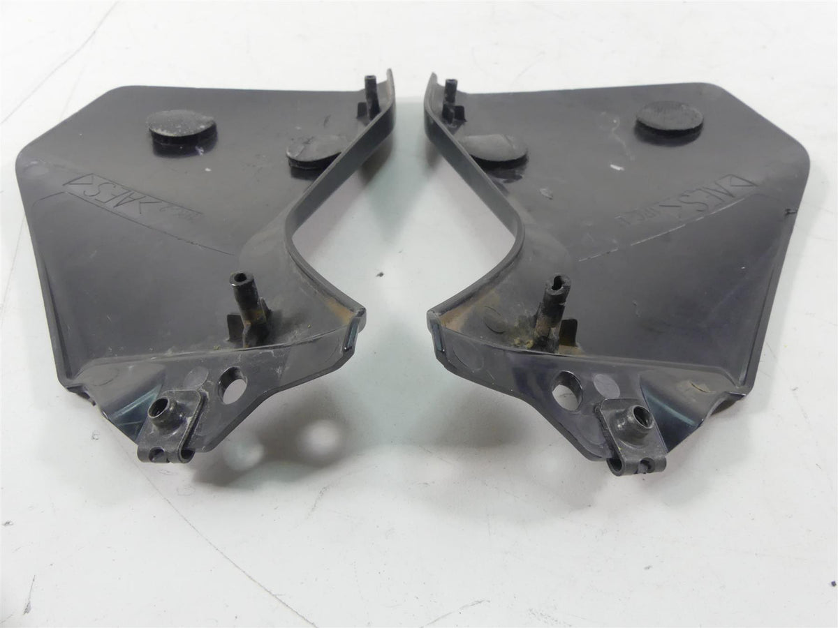 2015 Yamaha MT09 FZ09 Fuel Gas Tank Side Fairing Set 1RC-24108-00-00 {{ shop.shopifyCountryName }} - Mototech271