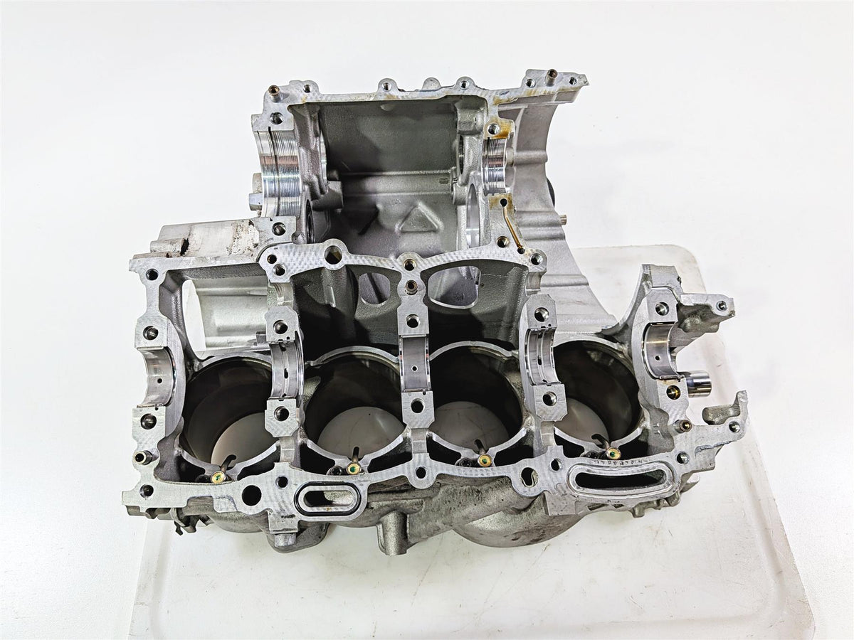 2017 BMW S1000RR K46 Upper Engine Crank Case Cylinder Jugs 11008561534 {{ shop.shopifyCountryName }} - Mototech271