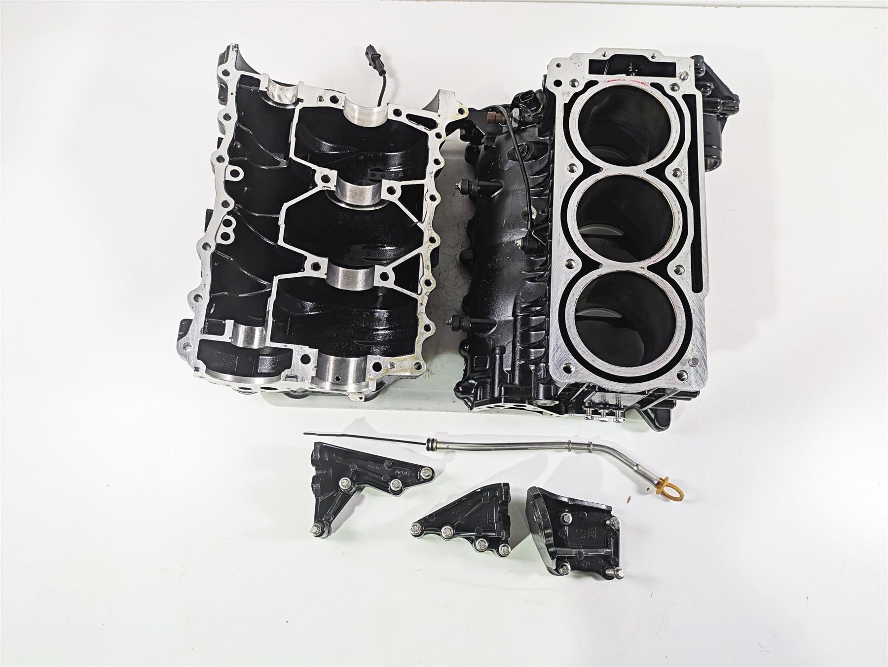 2024 Sea-Doo GTX 230 Engine Crank Motor Case Jug Set 420893514 {{ shop.shopifyCountryName }} - Mototech271