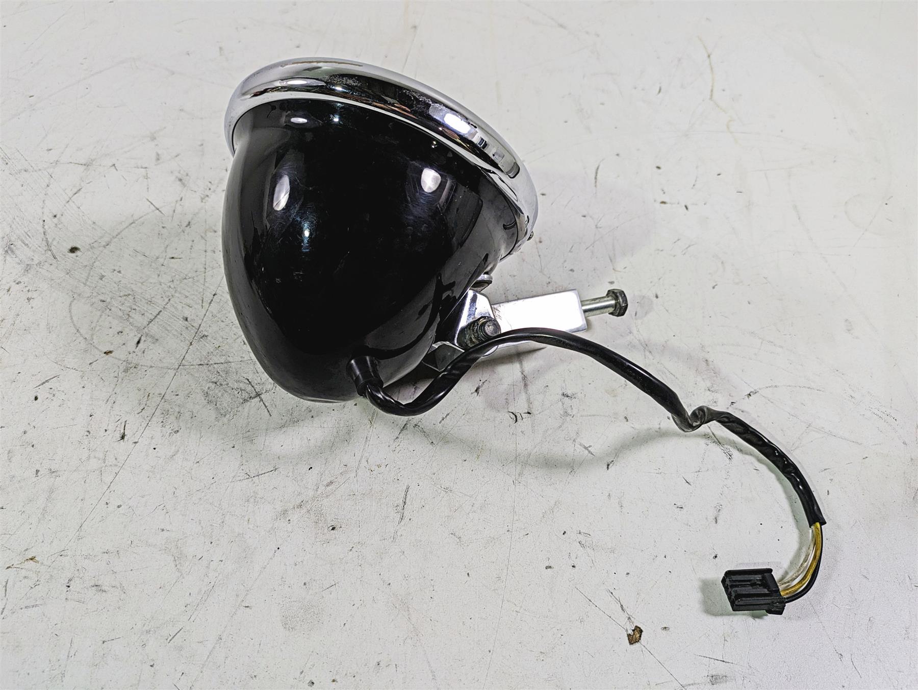 2013 Harley FXDWG Dyna Wide Glide Headlight Led Head Light & Mount 68787-10 {{ shop.shopifyCountryName }} - Mototech271