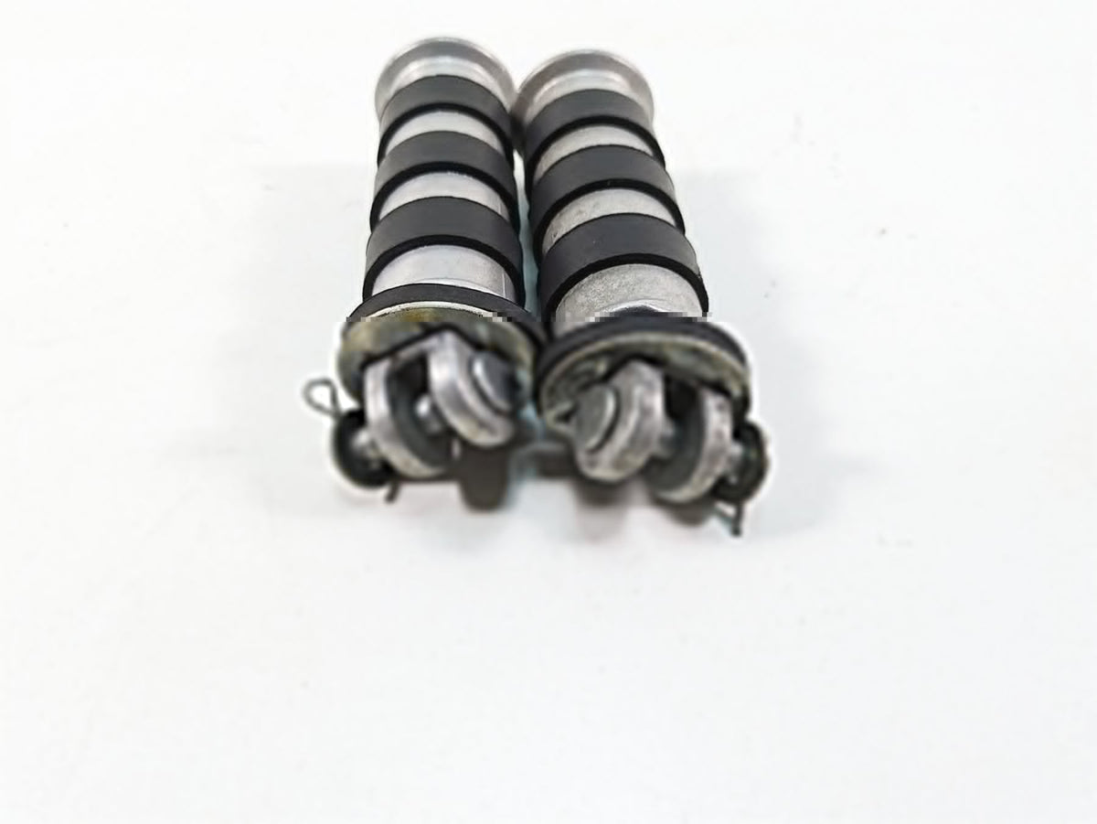2006 Honda VT1100 C2 Shadow Rear Passenger Footpeg Rest Set 50715-MBA-020 {{ shop.shopifyCountryName }} - Mototech271