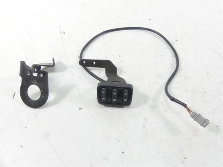 2012 Victory Cross Country Right Hand Cruise Control Switch + Mount Set 4012843 {{ shop.shopifyCountryName }} - Mototech271