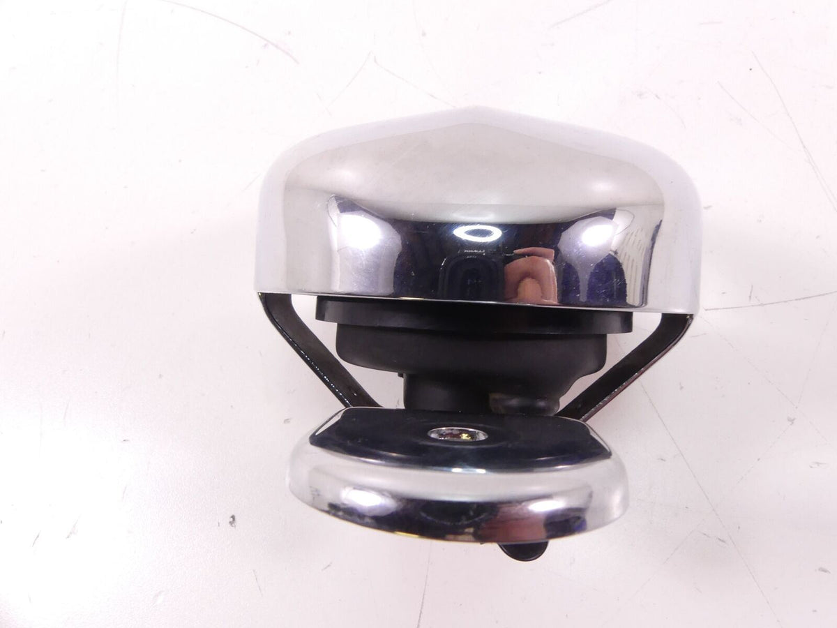 2009 Harley FXDC Dyna Super Glide Horn Signal & Chrome Cover 61300478A {{ shop.shopifyCountryName }} - Mototech271