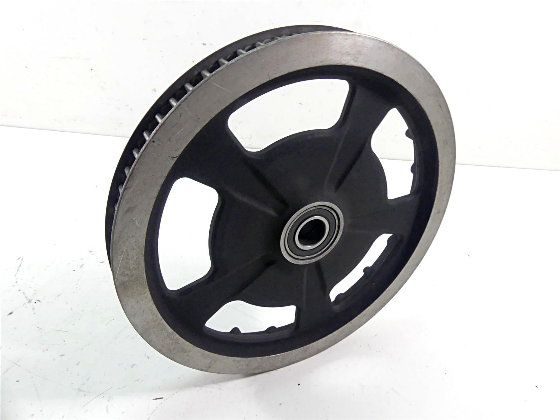 2010 Harley Touring FLHRC Road King Rear Drive Belt Pulley 68T 1