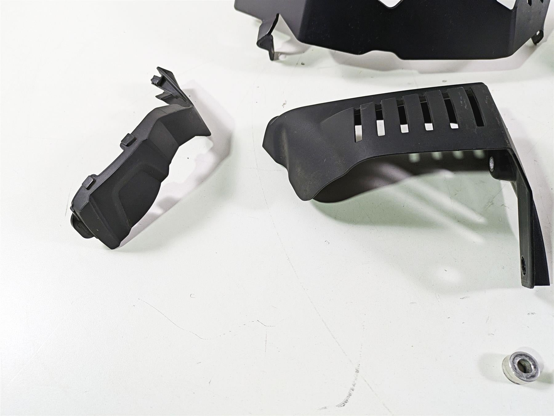 2012 BMW R1200R K27 Cylinder Head Cylinderhead Protector Guard Set {{ shop.shopifyCountryName }} - Mototech271