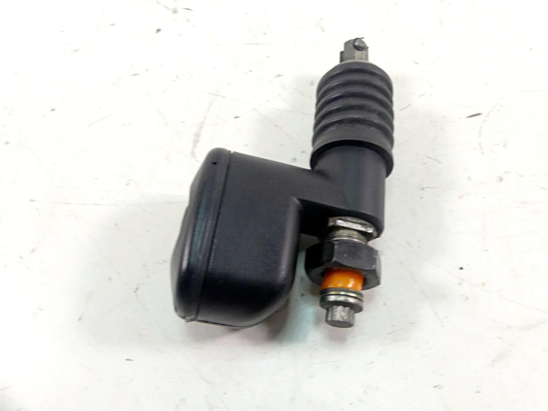 2013 Harley Softail FLSTFB Fat Boy Lo Rear Brake Master Cylinder 41767-05E {{ shop.shopifyCountryName }} - Mototech271