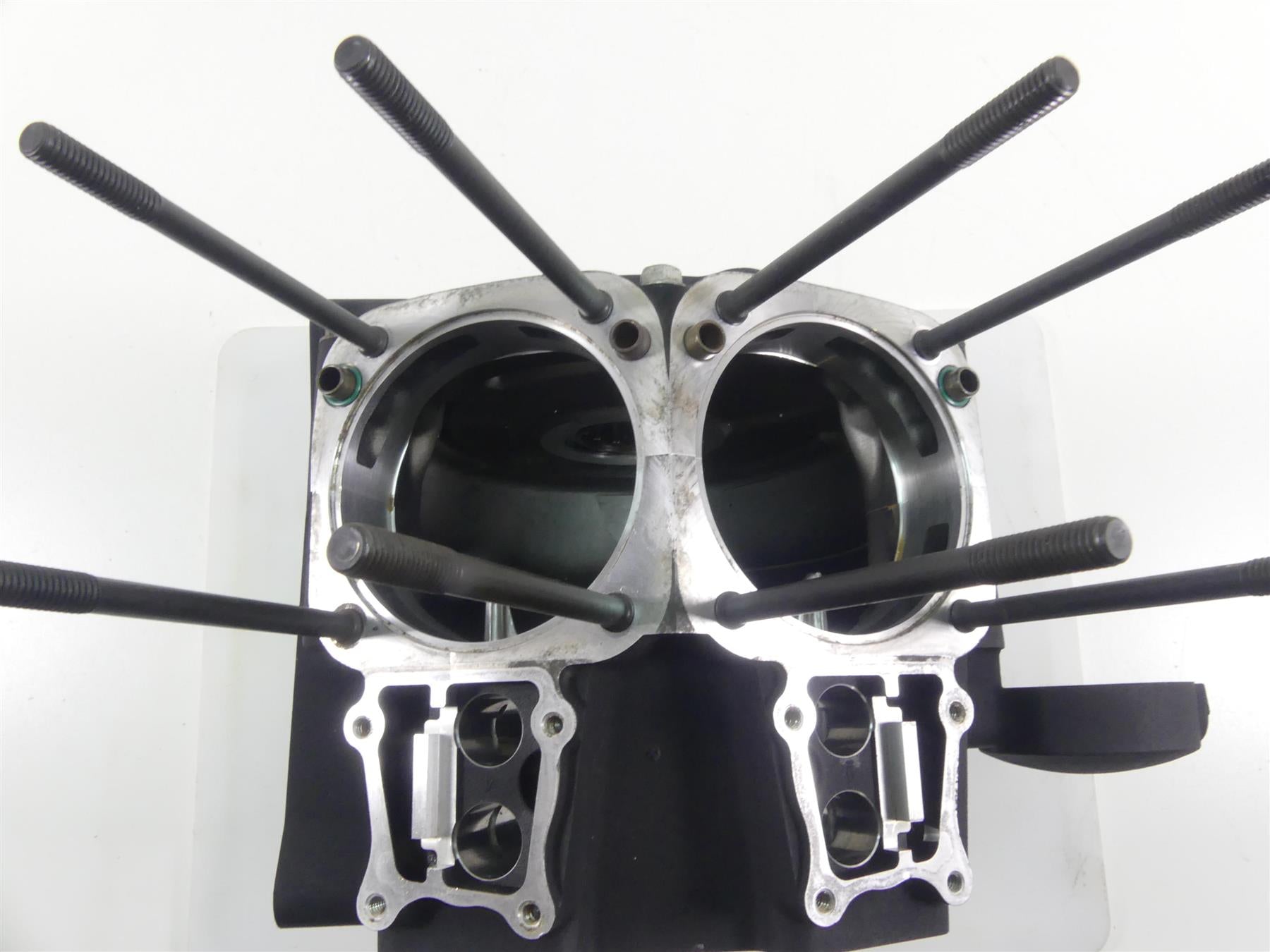 2011 Harley Touring FLTRU Road Glide Engine Crankcase Crank Case Set 24621-06B {{ shop.shopifyCountryName }} - Mototech271