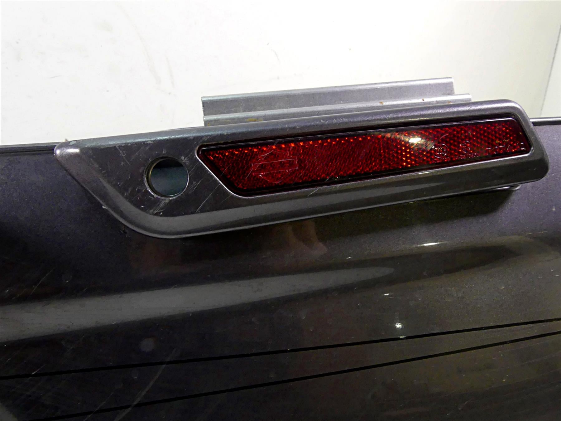 2015 Harley Touring FLHXS Street Glide Lower Saddlebag Set -Read 90200412 {{ shop.shopifyCountryName }} - Mototech271