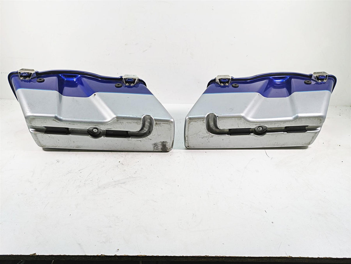 2010 Harley Touring FLHTCU Electra Glide Saddlebag Saddle Bag Set 90752-93 {{ shop.shopifyCountryName }} - Mototech271