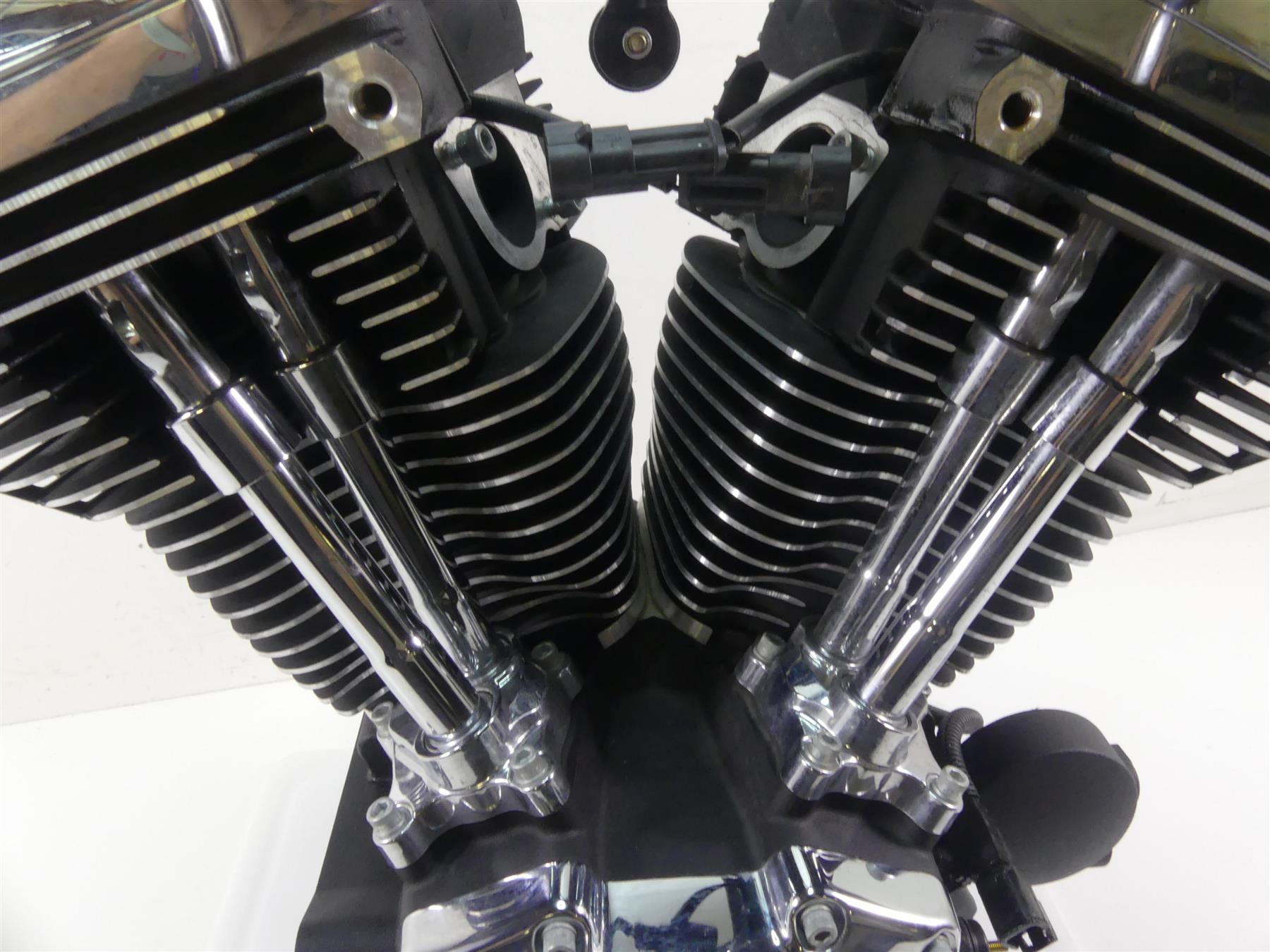 2016 Harley Touring FLHTP Electra Glide Running Engine Motor 6K -Video 19678-16 {{ shop.shopifyCountryName }} - Mototech271