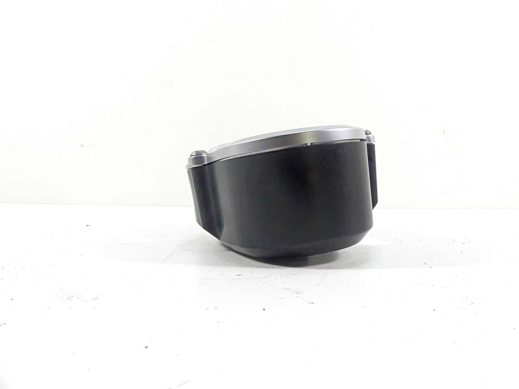 2013 Harley VRSCF Muscle Vrod Speedometer Gauges Housing Bezel 71959-09 {{ shop.shopifyCountryName }} - Mototech271