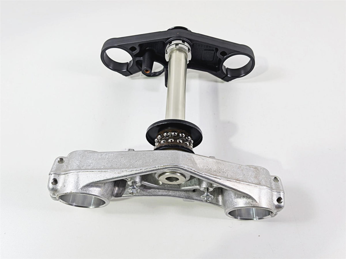 2024 Suzuki GSXR600 Upper Lower Triple Tree Set 2K 51410-01H10 51311-01H00 {{ shop.shopifyCountryName }} - Mototech271