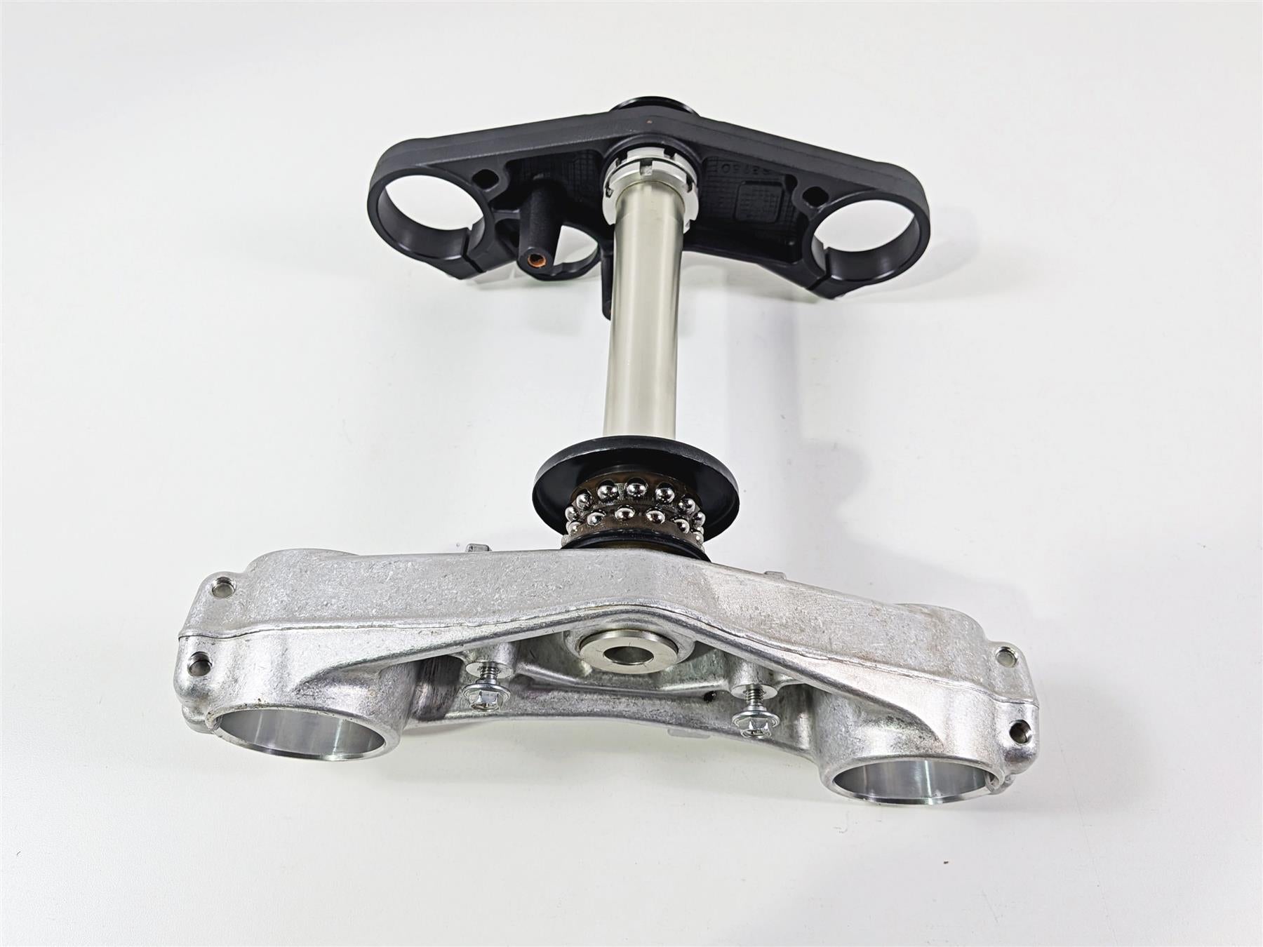2024 Suzuki GSXR600 Upper Lower Triple Tree Set 2K 51410-01H10 51311-01H00 {{ shop.shopifyCountryName }} - Mototech271