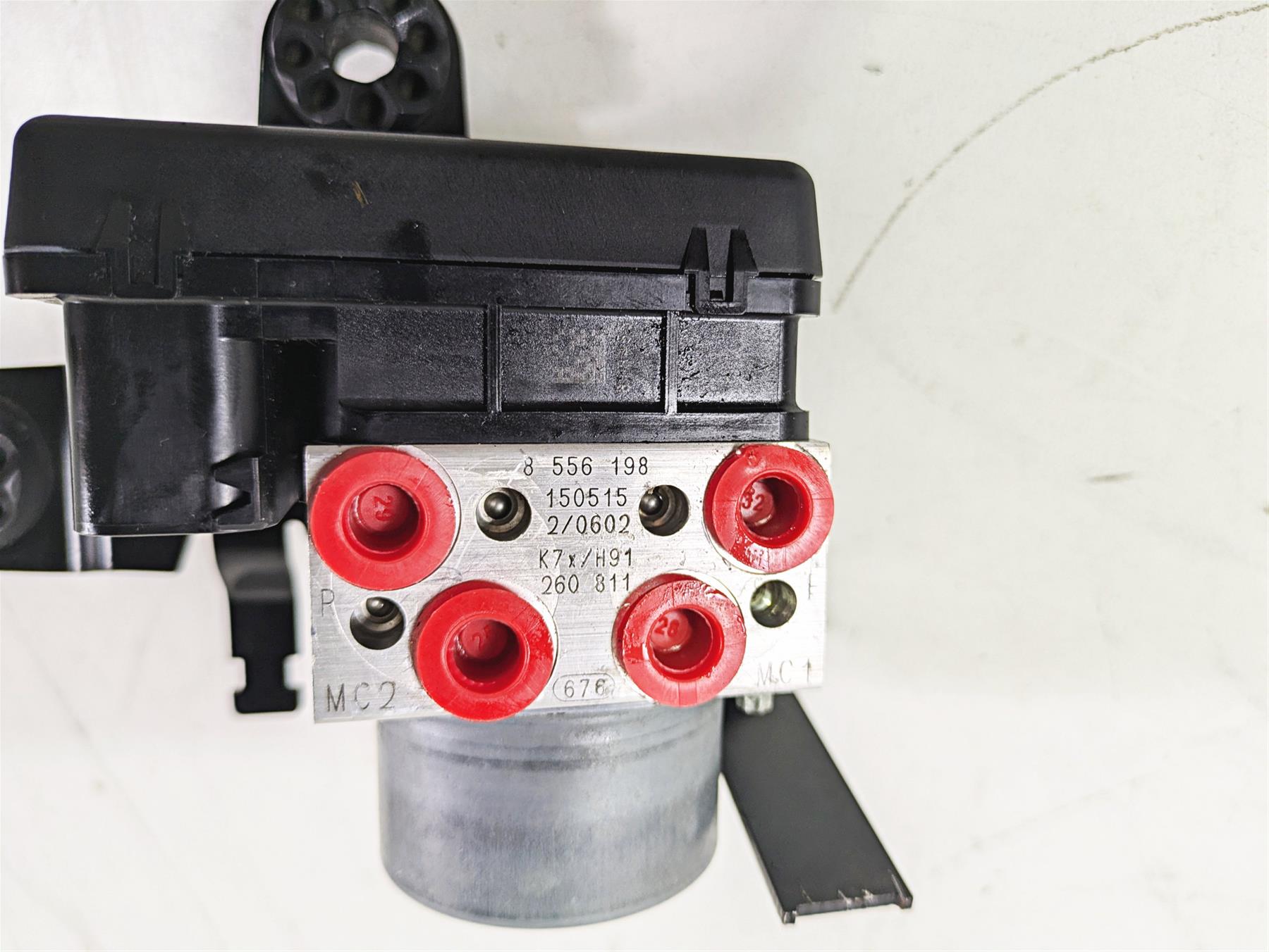 2016 BMW F800R K73 Abs Brake Module Unit Module Pump 8556198 34518546851 {{ shop.shopifyCountryName }} - Mototech271