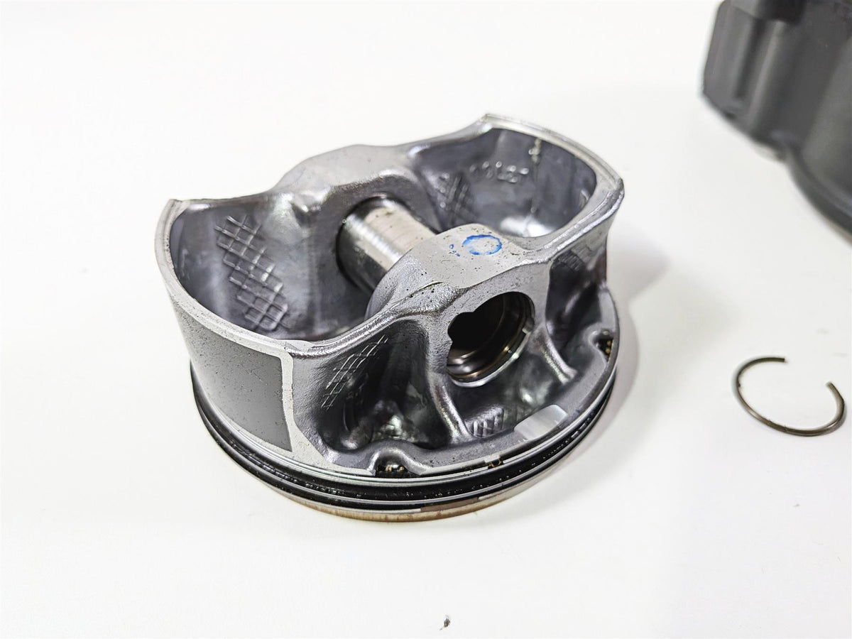 2021 Indian Scout 1200 Rear Cylinder Jug And Piston Set 395miles Only 3022487 {{ shop.shopifyCountryName }} - Mototech271