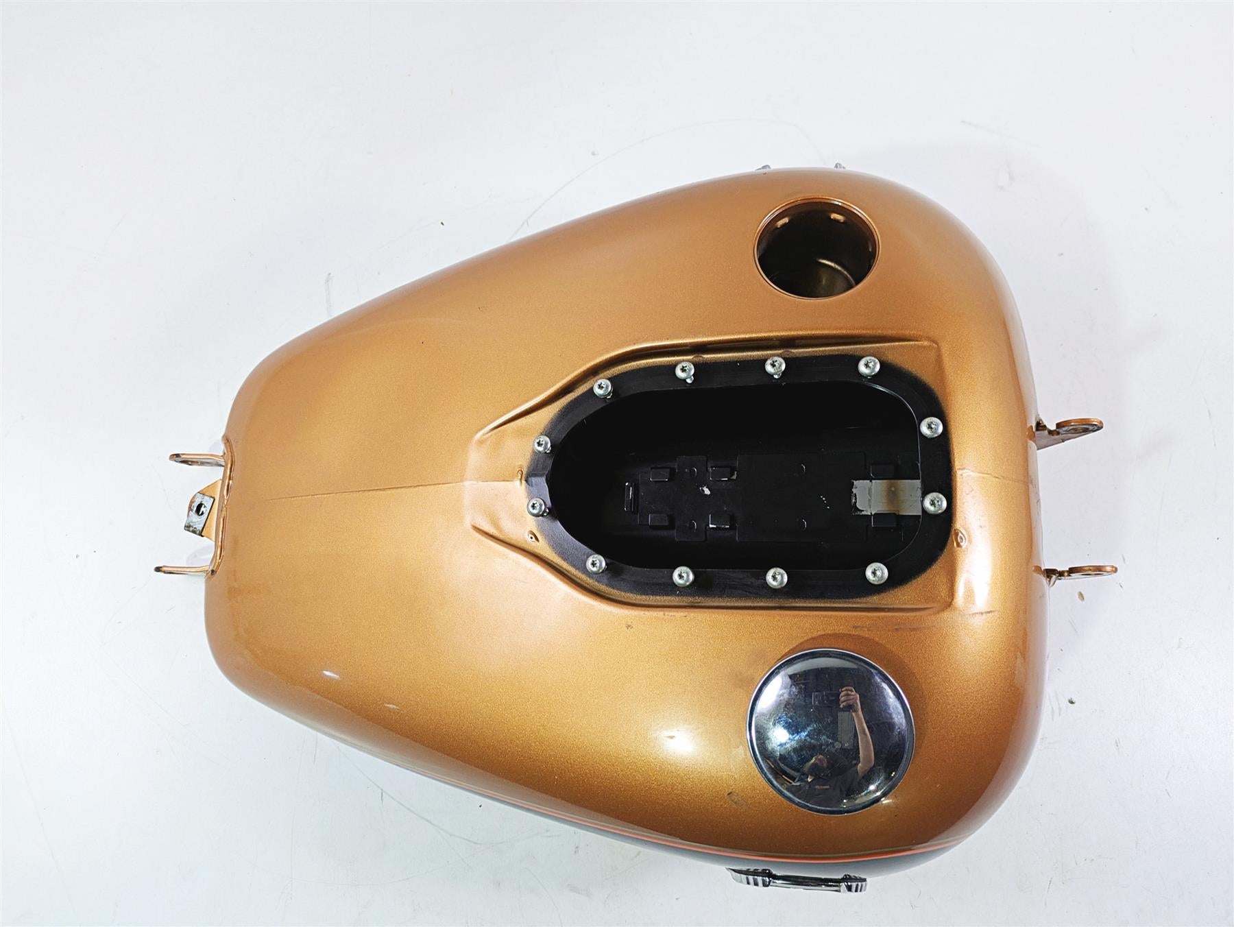 2008 Harley FXDL Dyna Low Rider 105TH Fuel Gas Petrol Tank 105th READ 61593-04B {{ shop.shopifyCountryName }} - Mototech271