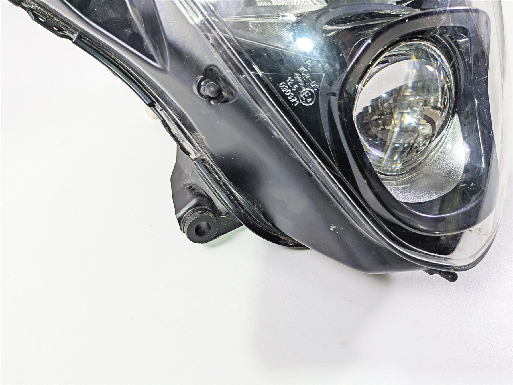 2023 Suzuki GSX1300 RR Hayabusa Headlight Head Light Lamp - Read 35100-10L00 {{ shop.shopifyCountryName }} - Mototech271