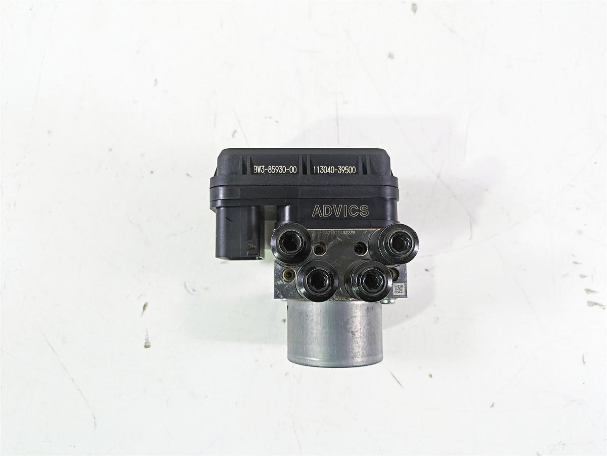 2021 Yamaha Tenere 700 XTZ7 Abs Brake Pump Unit Module BW3-85930-09-00 {{ shop.shopifyCountryName }} - Mototech271