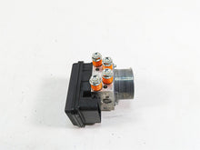 Load image into Gallery viewer, 2020 Aprilia Tuono V4 Factory Abs Brake Pump Module Unit 2D000265 2D000264
