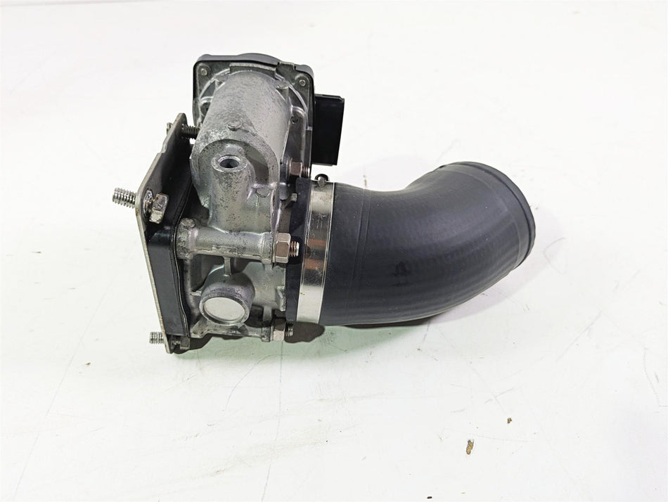 2017 Kawasaki Ultra 310X Mikuni Throttle Body 16163-3717 16163-1168 {{ shop.shopifyCountryName }} - Mototech271