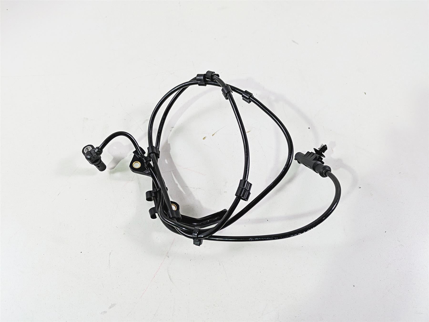 2019 Ducati Supersport 939 S Front Abs Brake Wheel Speed Sensor 55212111B {{ shop.shopifyCountryName }} - Mototech271