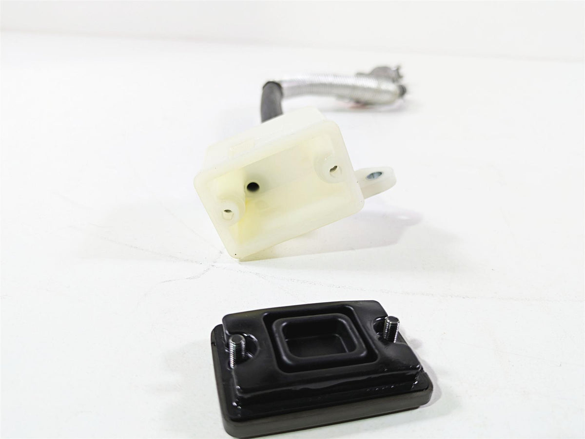 2016 Suzuki M109R VZR1800 Boulevard Rear Brake Master Cylinder 69600-48G00 {{ shop.shopifyCountryName }} - Mototech271