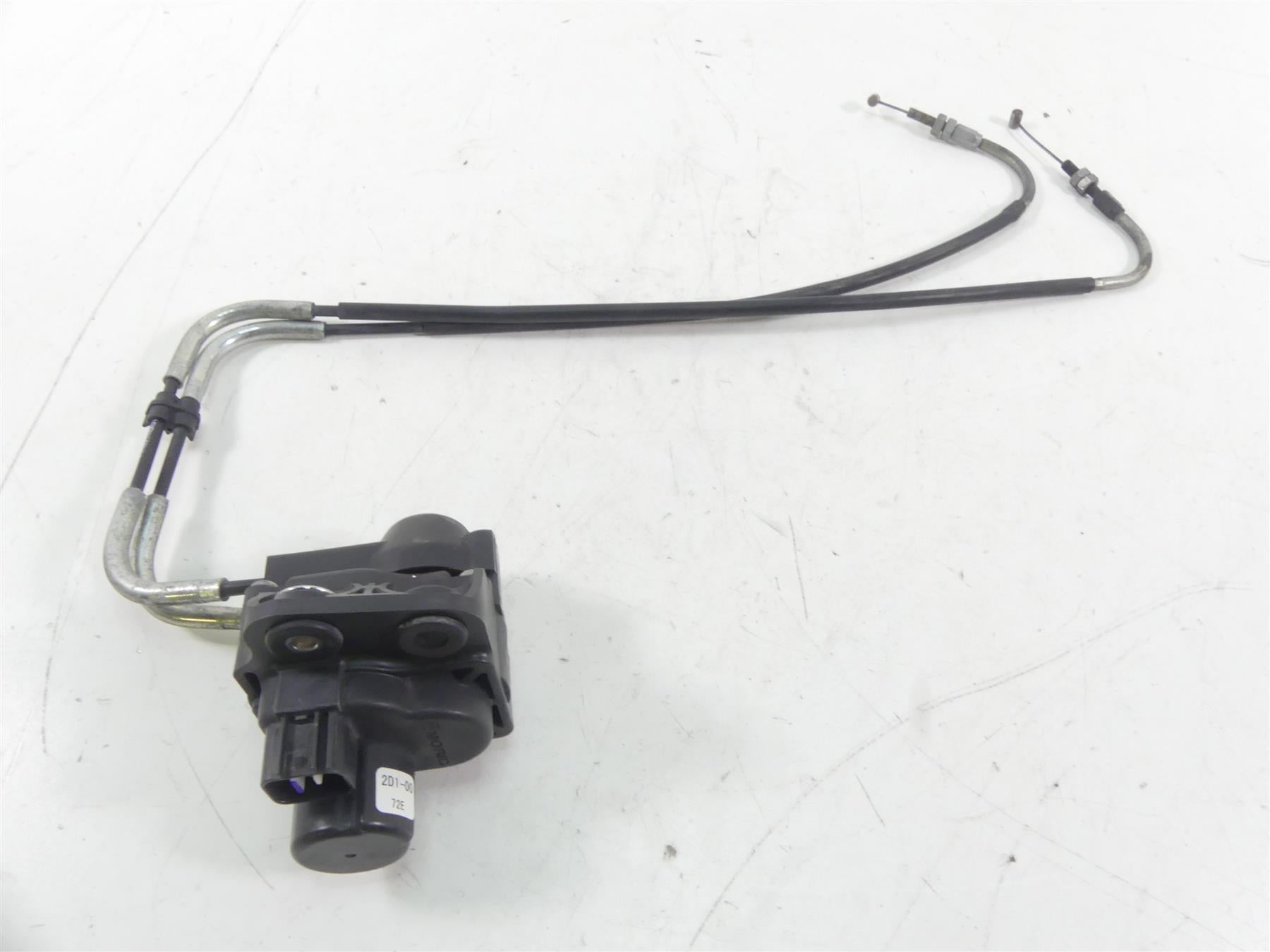 2007 Yamaha FZ1 Fazer Exhaust Valve Servo Motor Actuator 2D1-85820-00-00 {{ shop.shopifyCountryName }} - Mototech271