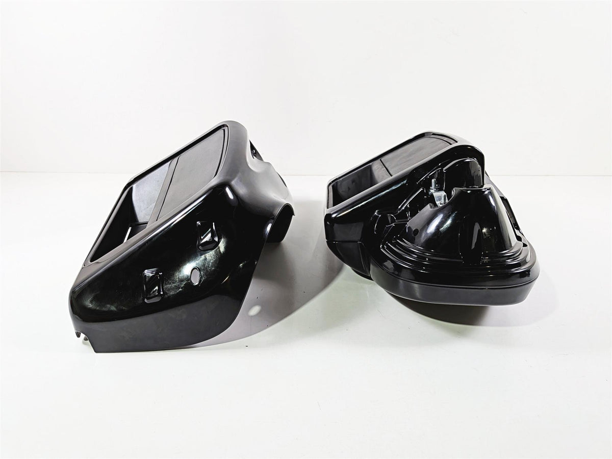 2017 Harley Touring FLHXS Street Glide Left Right Leg Fairing Set Speaker Holes {{ shop.shopifyCountryName }} - Mototech271