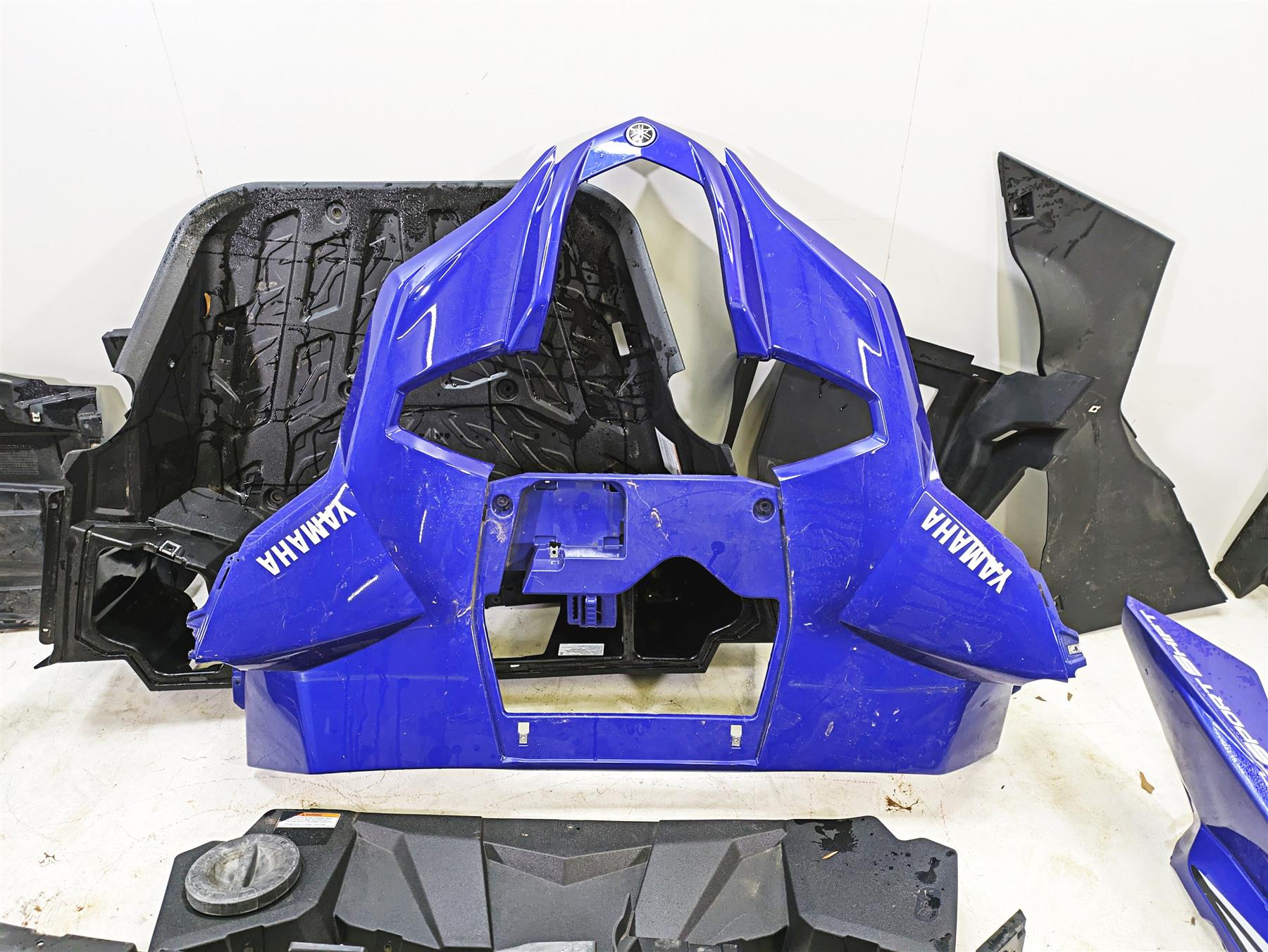 2018 Yamaha YXZ1000R EPS SS Hood Door Side Panel Fairings -Read 2HC-F162R {{ shop.shopifyCountryName }} - Mototech271