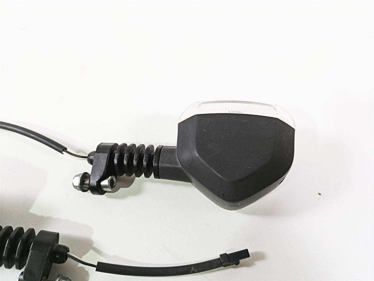2015 Triumph Tiger Explorer XC Front Blinker Turn Signal Set - Read T2704205 {{ shop.shopifyCountryName }} - Mototech271