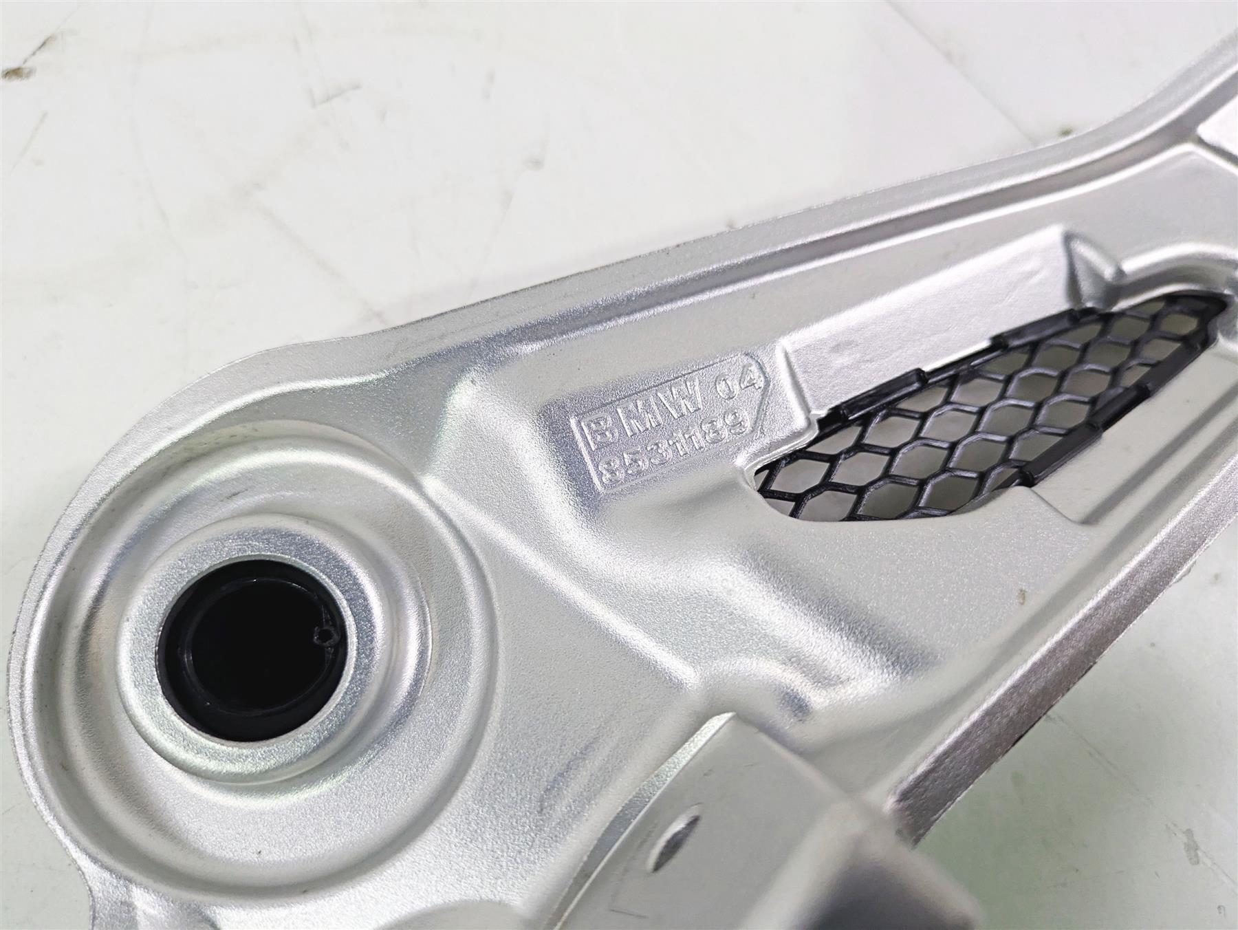 2015 BMW R nineT K21 Left Right Rider Seat Support Set 46638531189 46638531190 {{ shop.shopifyCountryName }} - Mototech271