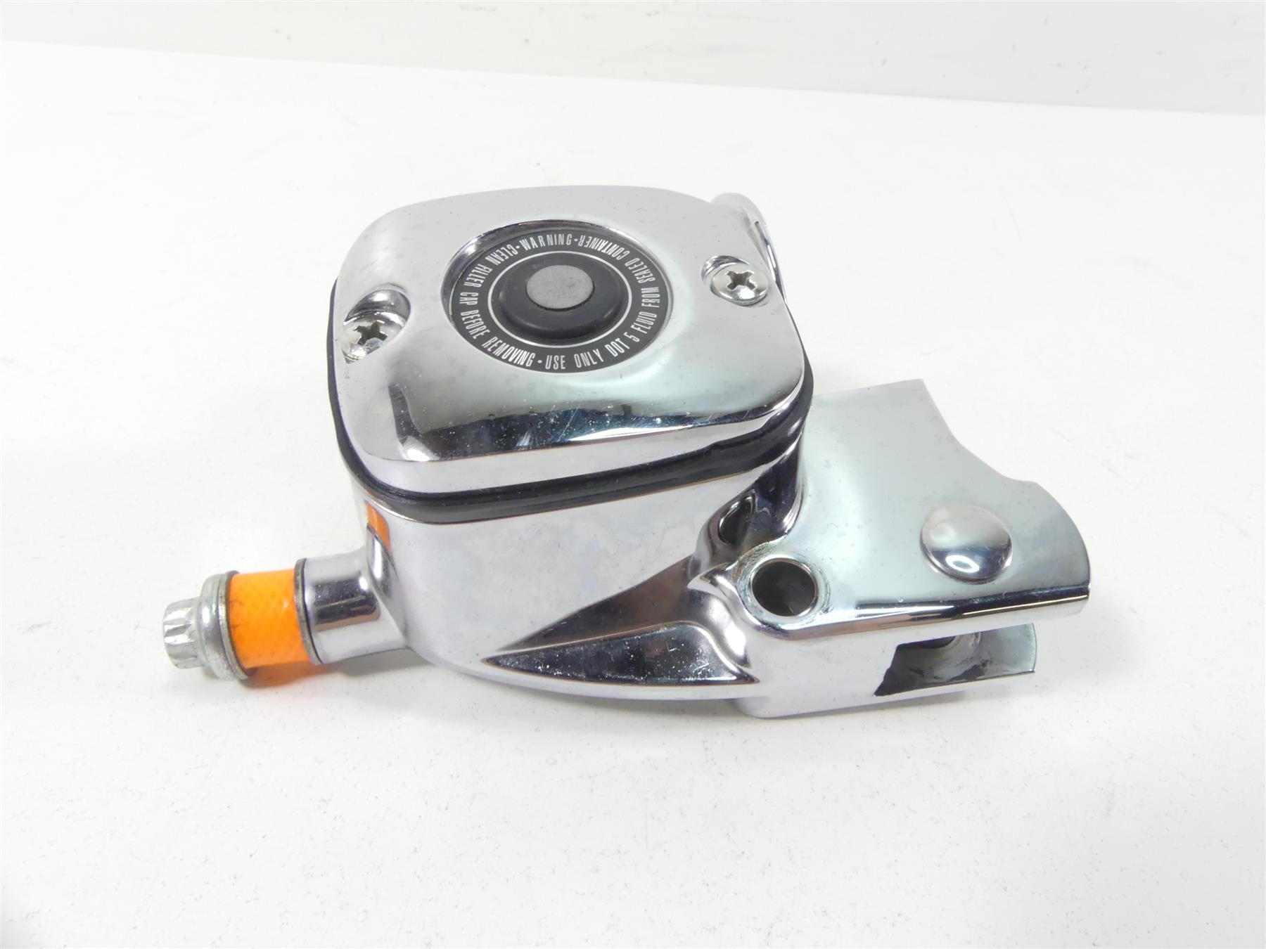 2004 Harley FLHTC SE CVO Electra Glide Clutch Master Cylinder 11/16