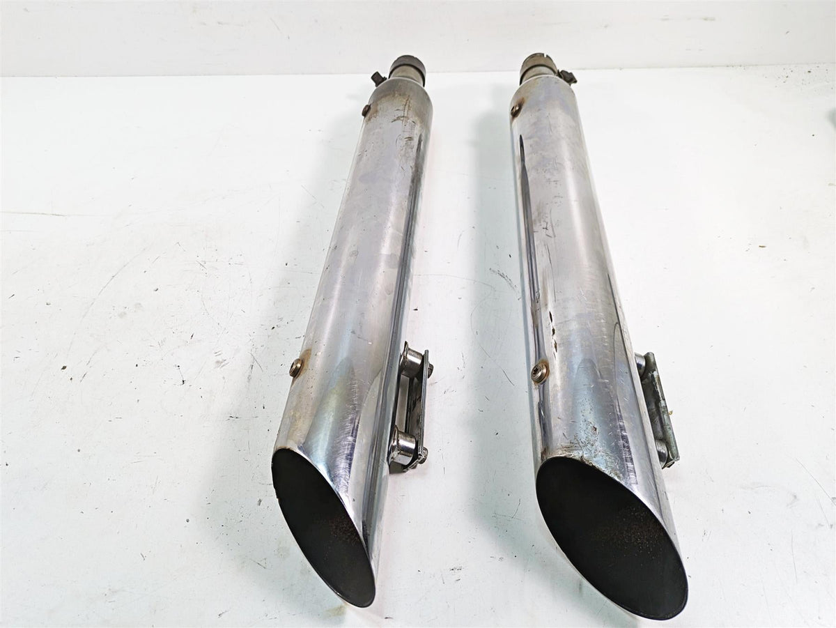 2011 Harley Touring FLHR Road King Aftermarket 3.5" Slash Cut Exhaust Pipe Mufflers {{ shop.shopifyCountryName }} - Mototech271