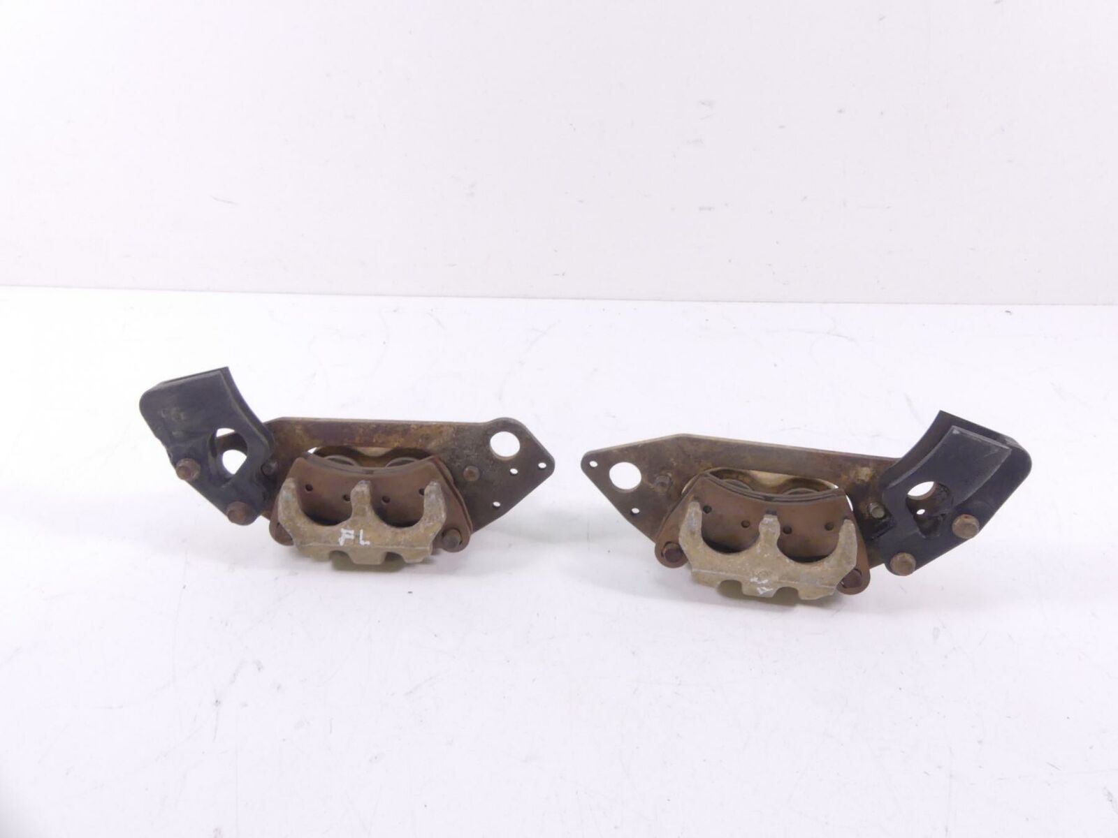 2012 Polaris Ranger 800XP Front Brake Caliper Set 1911283 1911284 {{ shop.shopifyCountryName }} - Mototech271