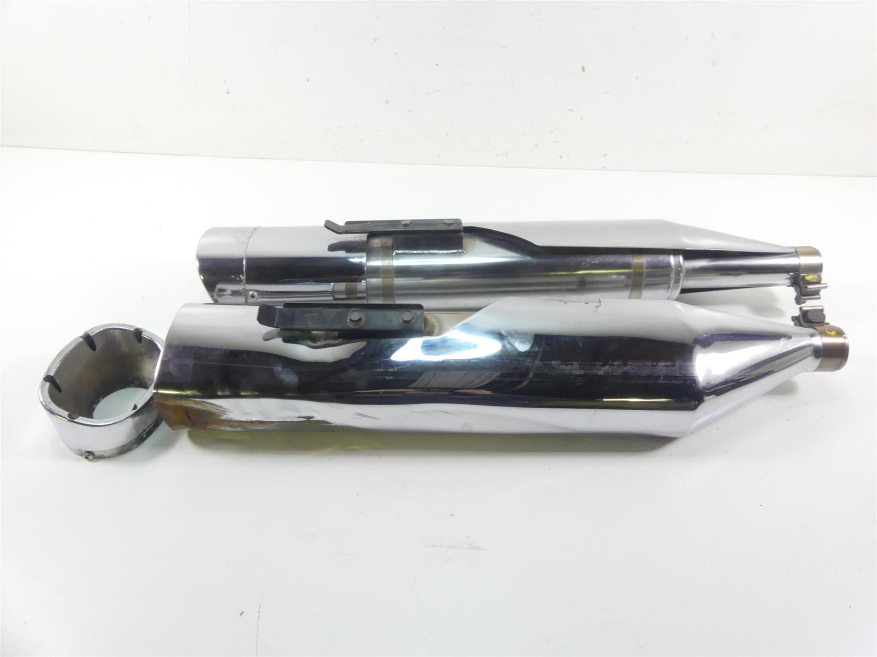 2013 Harley Touring FLHTP Electra Glide Vance Hines Muffler Exhaust - Read 16787 {{ shop.shopifyCountryName }} - Mototech271
