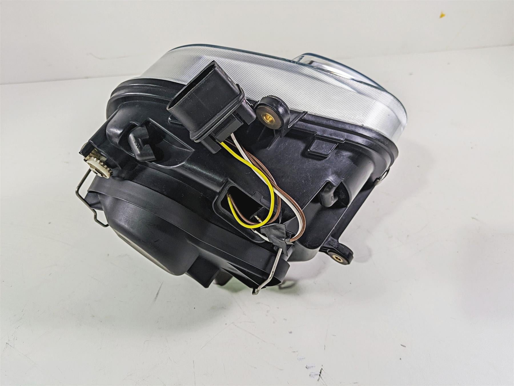 2009 Ducati Multistrada 1100 S Headlight Head Light Lamp - Read 52010031A {{ shop.shopifyCountryName }} - Mototech271