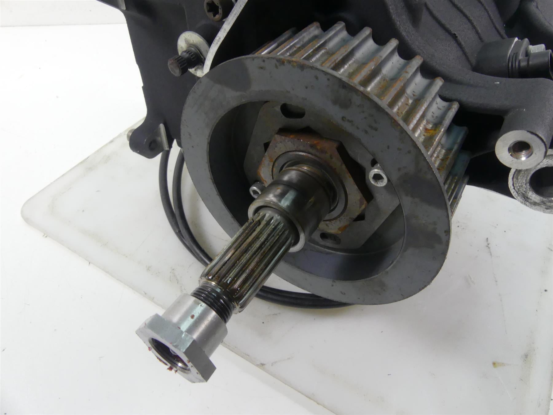 2010 Harley FXDWG Dyna Wide Glide Transmission Gear Box 6 Speed 2K Only 33083-10 {{ shop.shopifyCountryName }} - Mototech271