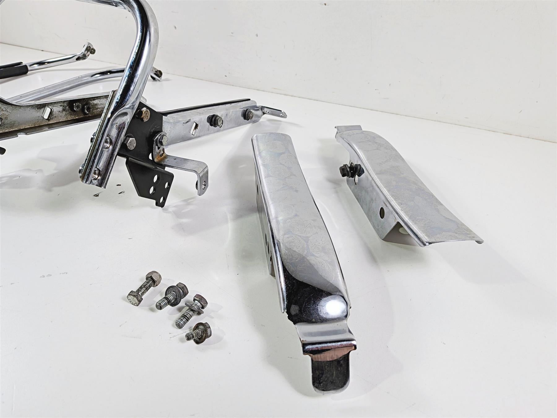 1993 Harley Touring FLHTCU Electra Glide Saddlebag Rail Guard Set 49193-93 {{ shop.shopifyCountryName }} - Mototech271