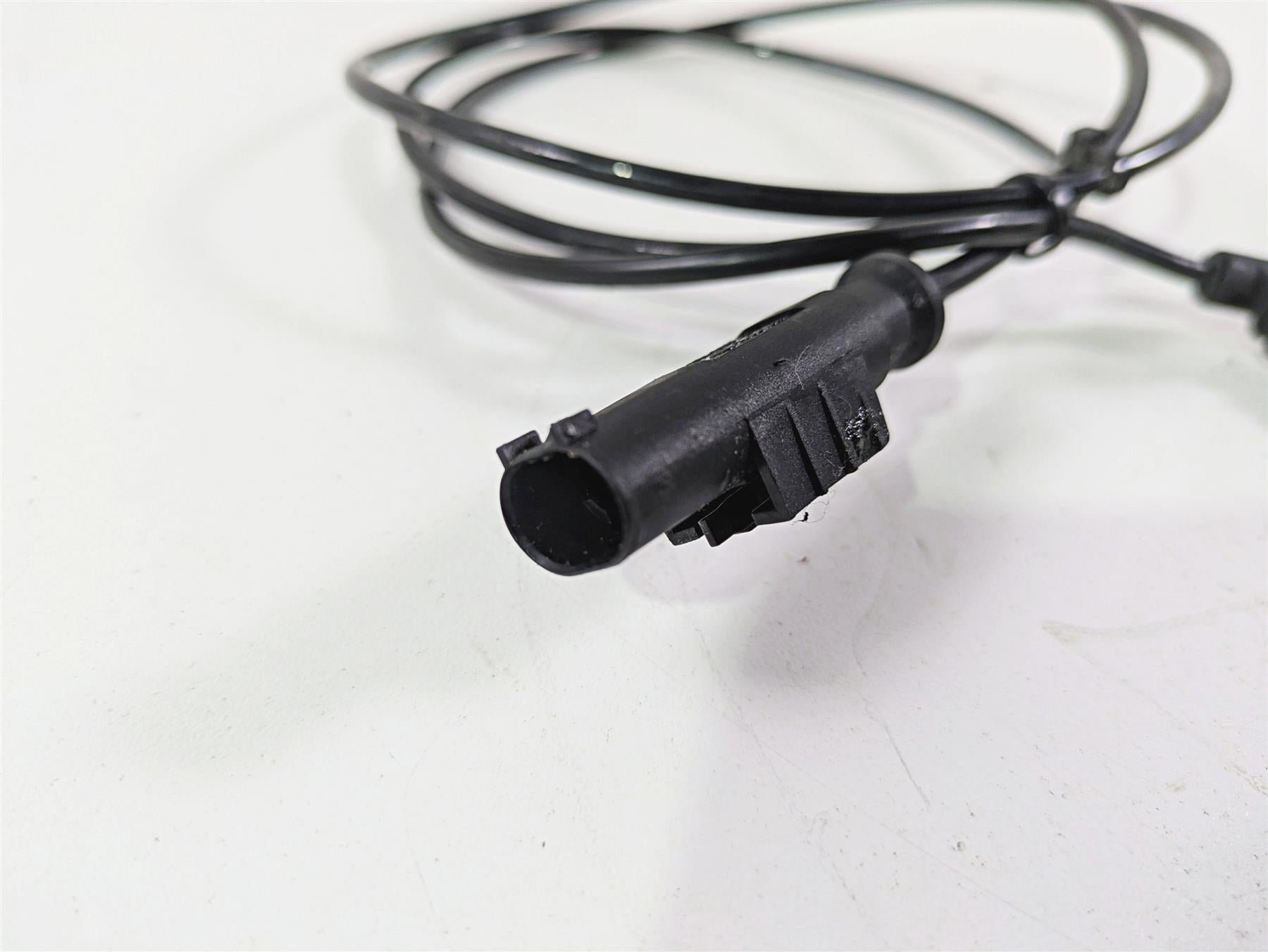 2018 KTM 1290 Super Duke R Rear Abs Brake Wheel Speed Sensor 76042125000 {{ shop.shopifyCountryName }} - Mototech271