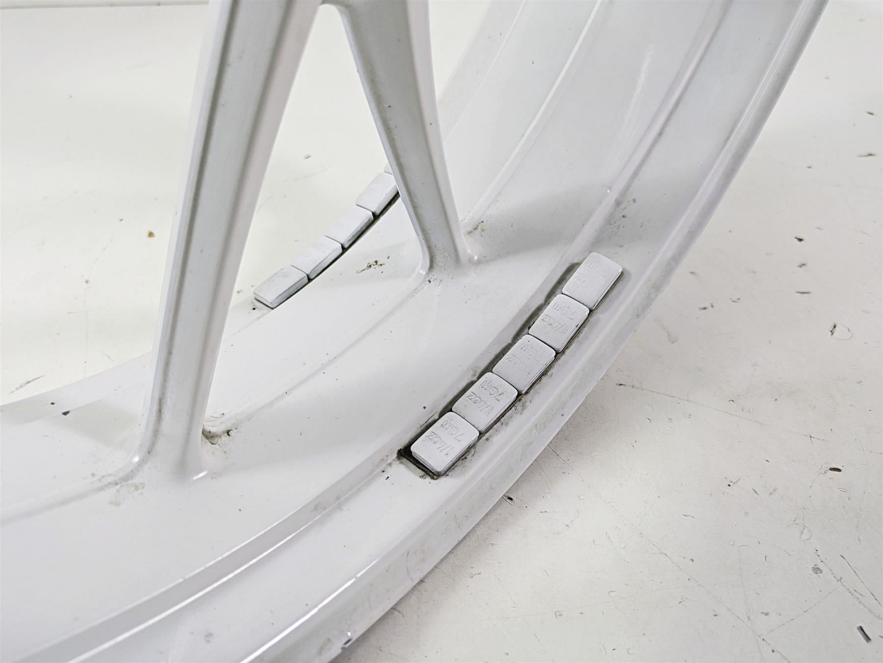 2018 BMW R1200GS GSW K50 Straight 17x4.5 Rear Wheel Cast Rim 36318534190 {{ shop.shopifyCountryName }} - Mototech271