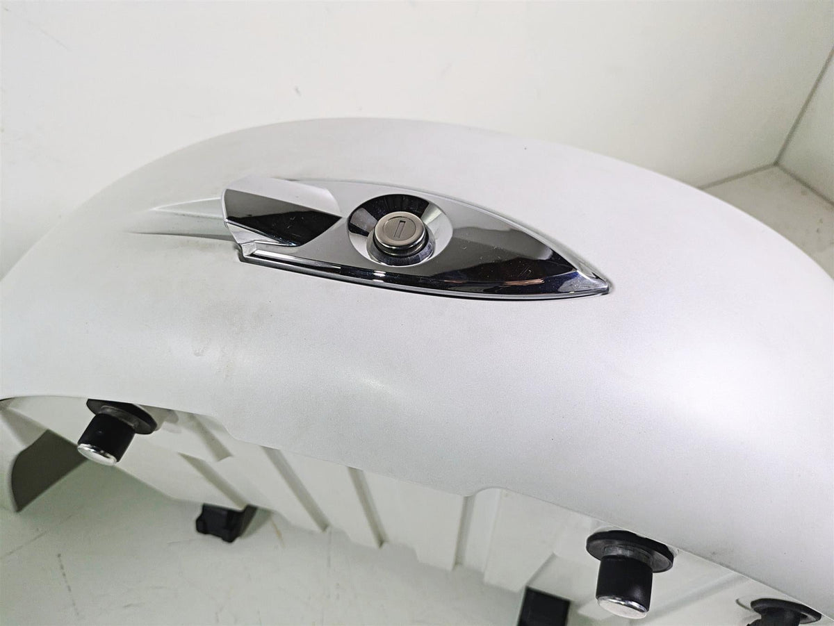 2018 Indian Chieftain Limited Left Saddlebag Saddle Bag Set 5451493 5451494 {{ shop.shopifyCountryName }} - Mototech271