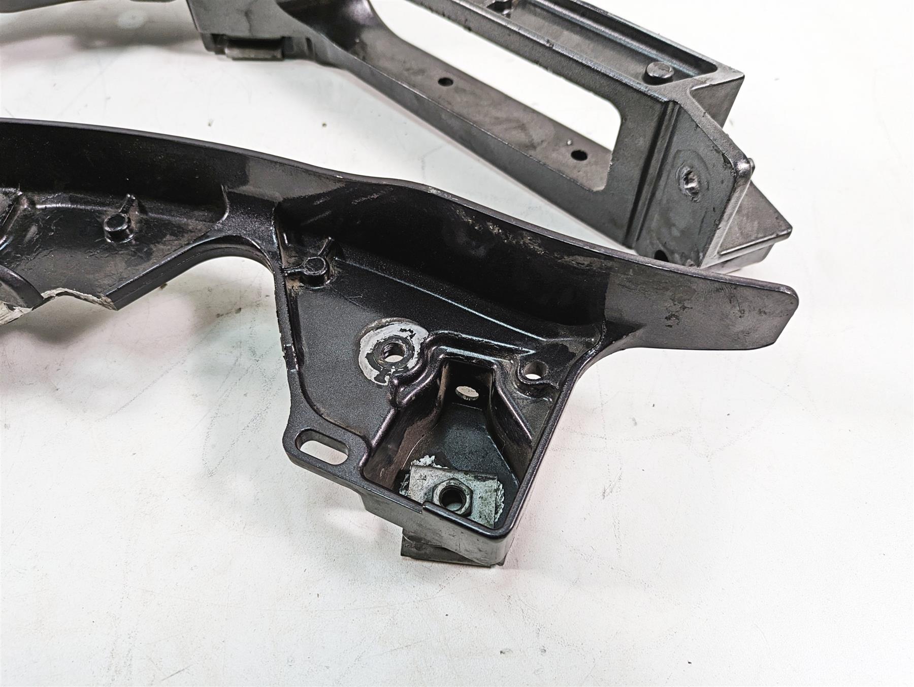 2018 Harley Touring FLHXSE CVO Street Glide Saddlebag Mounts -Read 90200502 {{ shop.shopifyCountryName }} - Mototech271