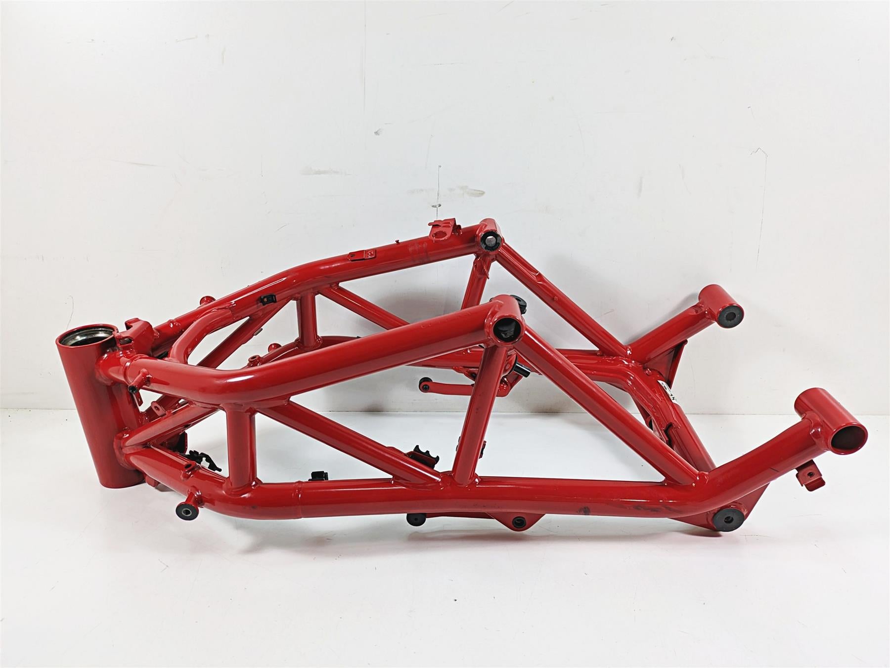 2020 Ducati Hypermotard 950 SP Main Frame Chassis With Texas Salvage Title - Read 47018192BA 47018182BA {{ shop.shopifyCountryName }} - Mototech271