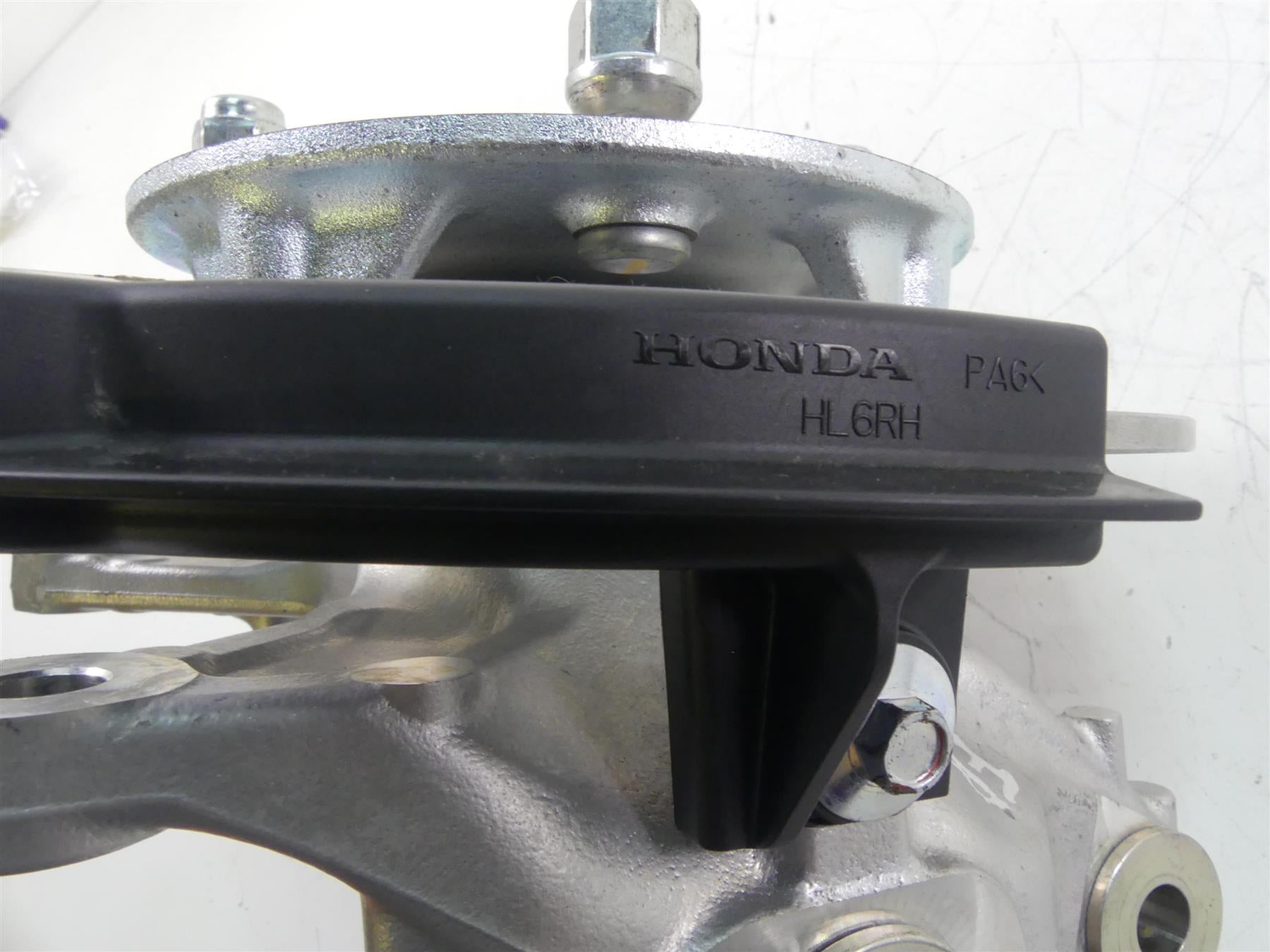 2021 Honda Talon SXS1000 S2X 1000R Front Right Spindle Hub & Rotor 51250-HL6-AA0 {{ shop.shopifyCountryName }} - Mototech271